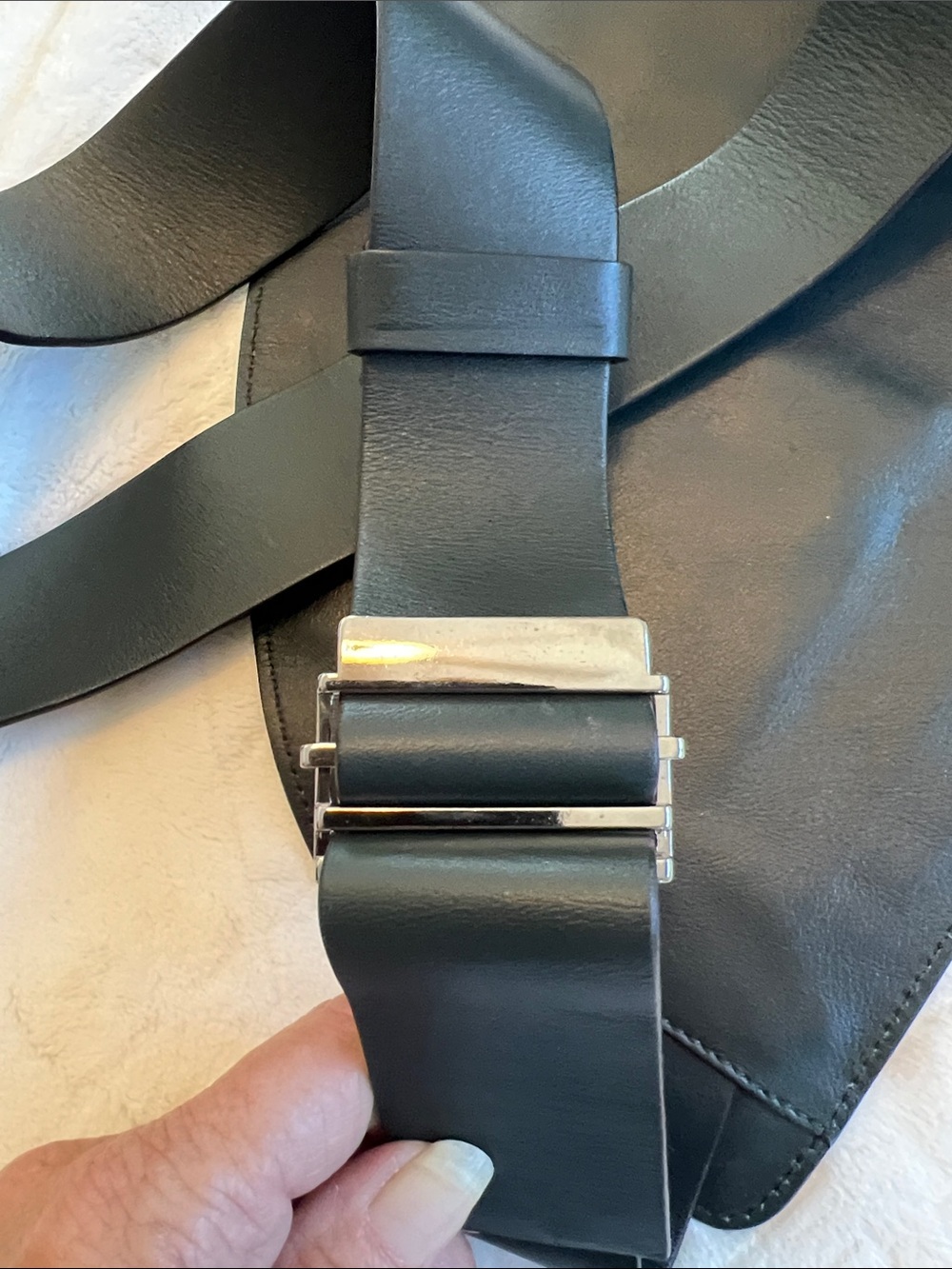 Z Zegna Black luxury leather Men's adjustable Belt Bag with Multi-Zip Front - Picture 10 of 16